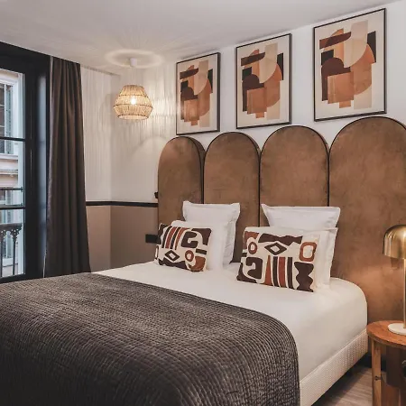 Maisons Du Monde & - Vieux Port Hotel 4*